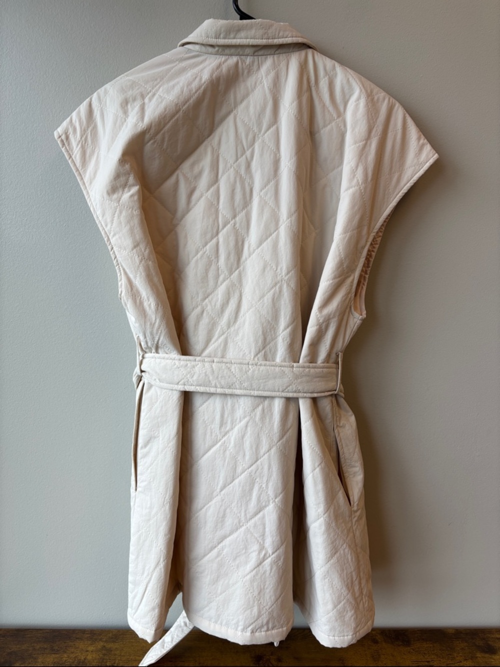 Before You With Love Quilted Sleeveless Vest in Cream - Picture 5 of 6